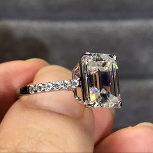 925 Silver Emerald Cut CZ Luxury Ring